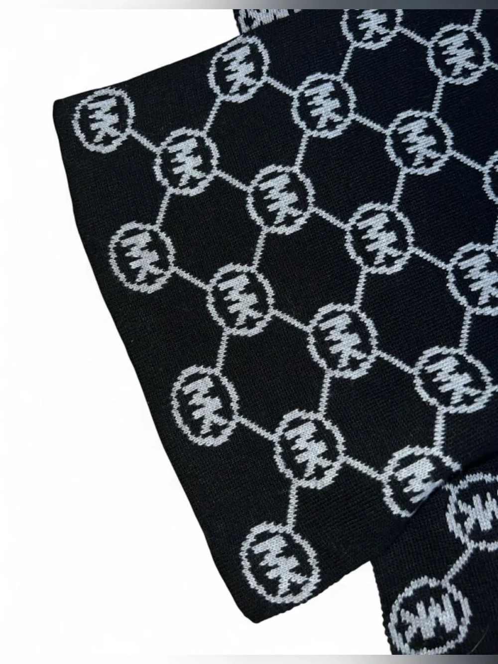 Reversible Black & Gray Knit Logo Michael Kors Pattern Scarf